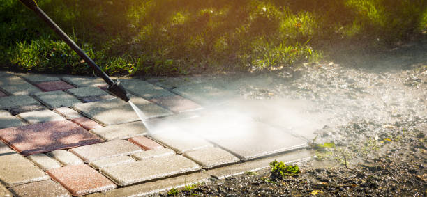 Best Patio and Deck Pressure Washing  in North Pearsall, TX